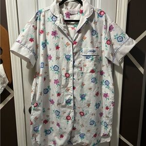Adolfo Floral Print 1970’s Housecoat- White and Multicolor